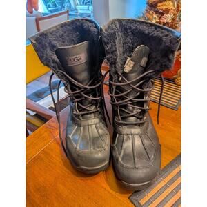 Ugg Winter Boots Men’s Size 11.5 Black